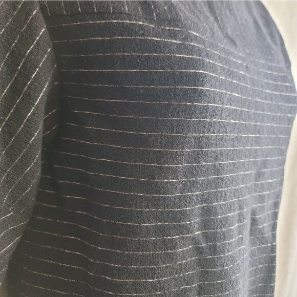 ALICE & OLIVIA Winston Wool Blend Top - Picture 3 of 11